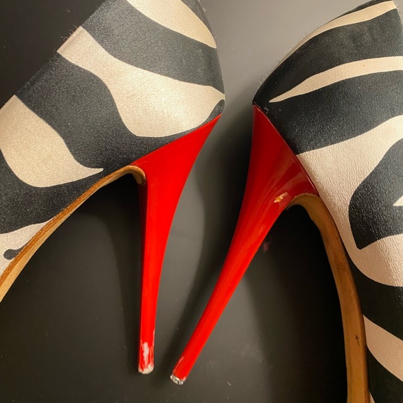Giuseppe Zanotti — Zebra Print Peep Toe Pumps - Picture 3 of 7